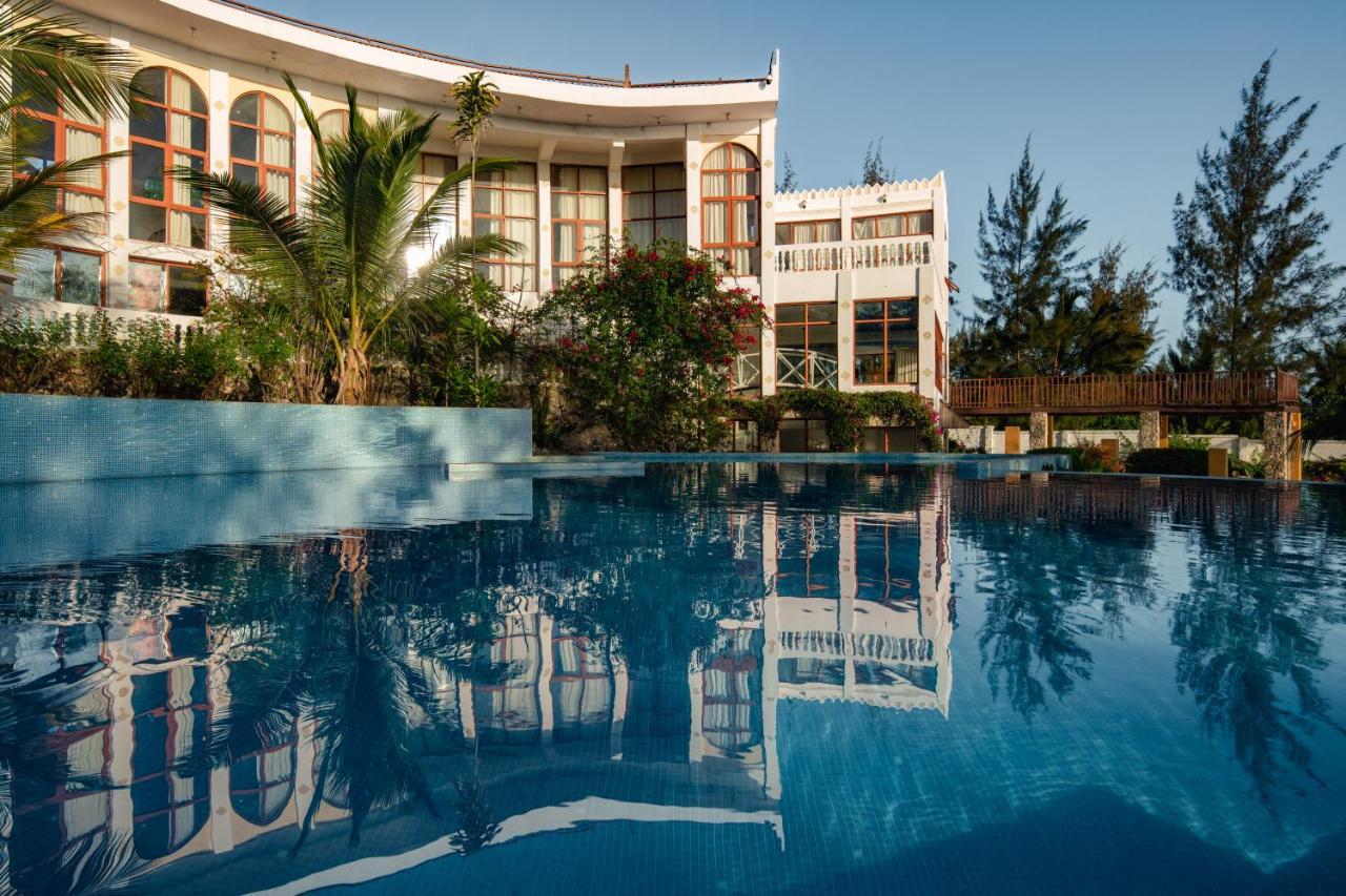 Moja Tuu The Luxury Villas & Nature Retreat Kiwengwa  Exterior photo