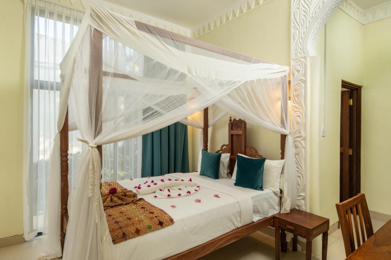 Moja Tuu The Luxury Villas & Nature Retreat Kiwengwa  Exterior photo